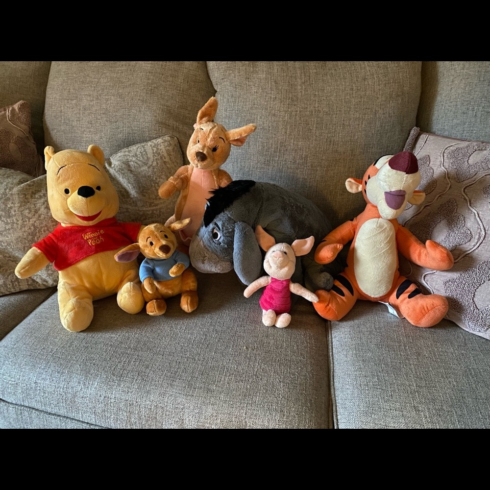 Winnie the Pooh character lot.